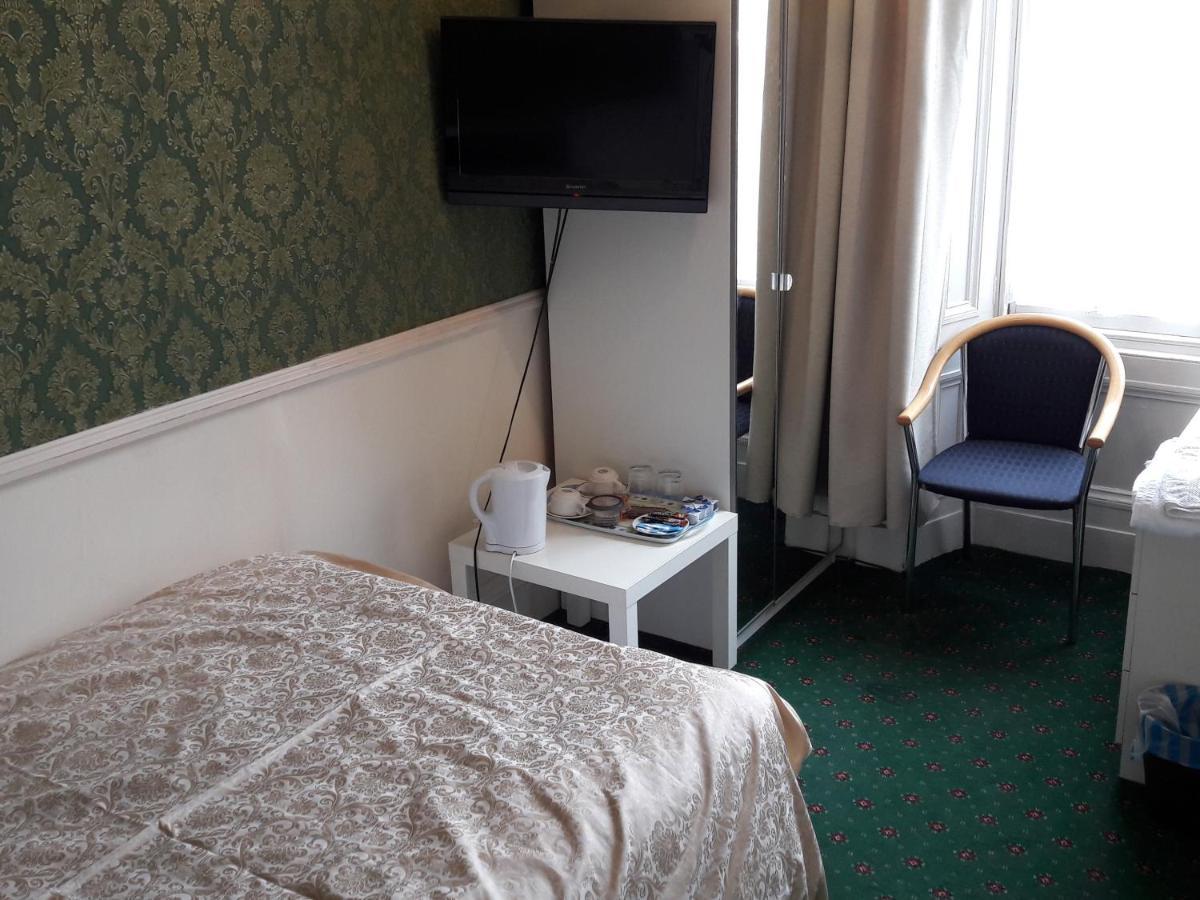 Capital Guest House EDI Szoba fotó